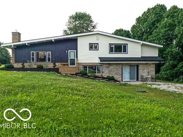 2724 Mount Liberty Rd, Nashville, IN 47448