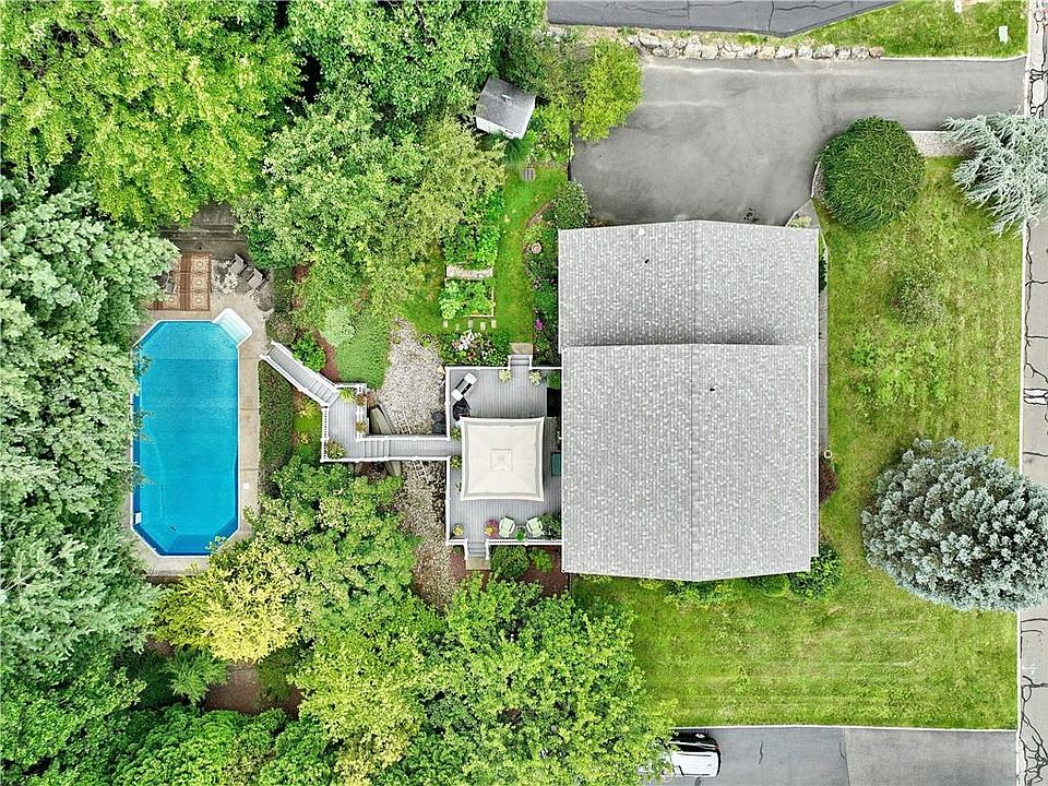 1st image of 9 Dunnigan Drive