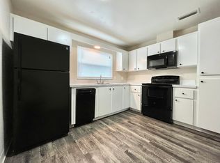 5701 21st Ave N APT 102, Saint Petersburg, FL 33710