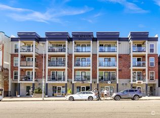 1031 N State St APT 203, Bellingham, WA 98225