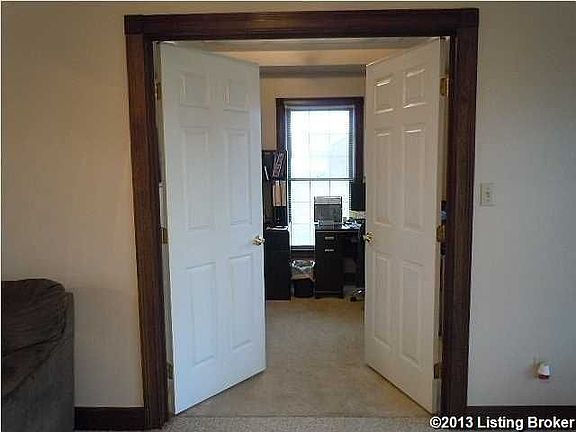 5th image of 127 Kool Springs Dr