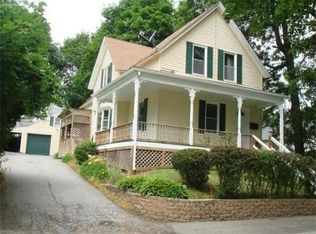 102 Arthur St, Worcester, MA 01604