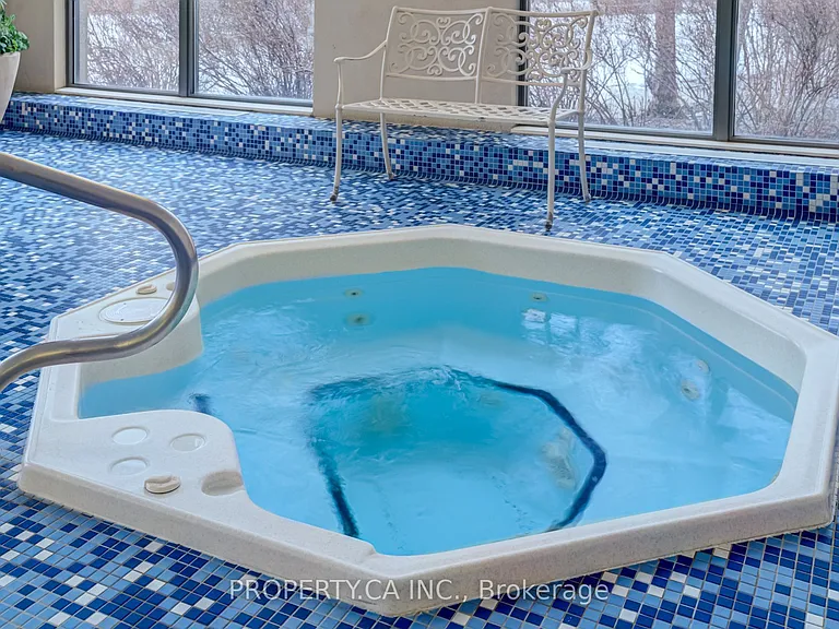 88 Promenade Cir #201 — Photo 33