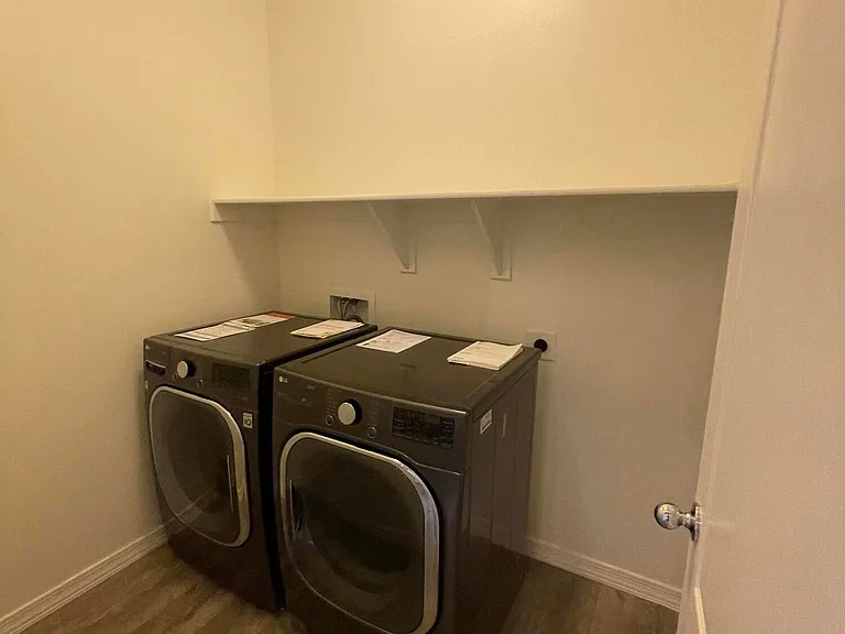 19354 N Pietra Dr — Photo 11