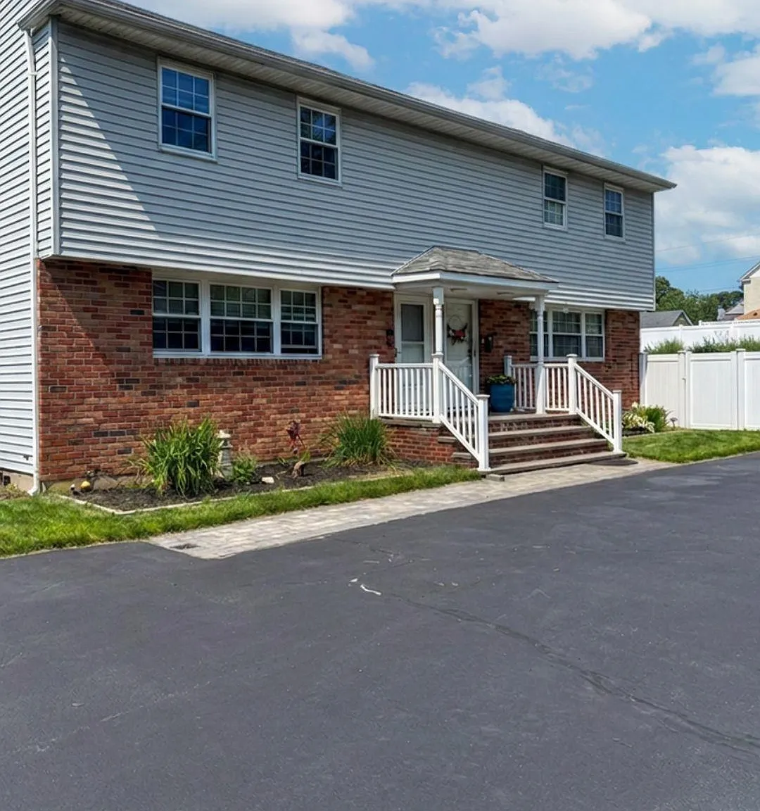 2 bed, 1.5 bath, 1154 sqft, $3,000 — Photo 2