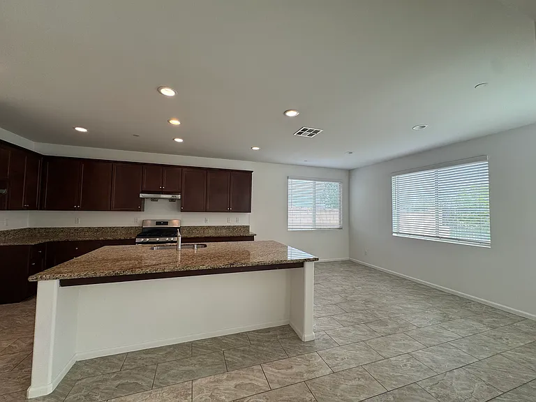 24550 Snapdragon Way — Photo 9