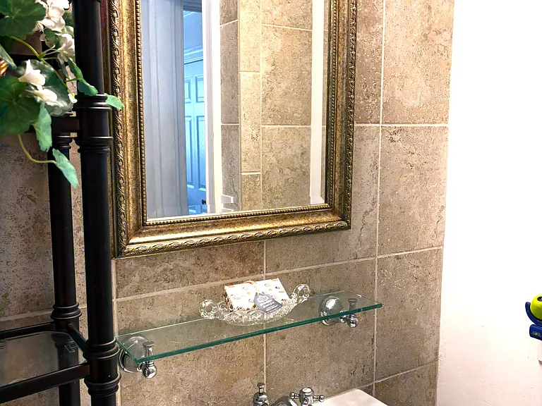 3303 Saxon Dr — Photo 16