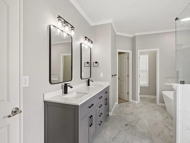 721 Tyler Way — Photo 28