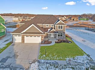 9741 Tall Grass Trl, Saint John, IN 46373