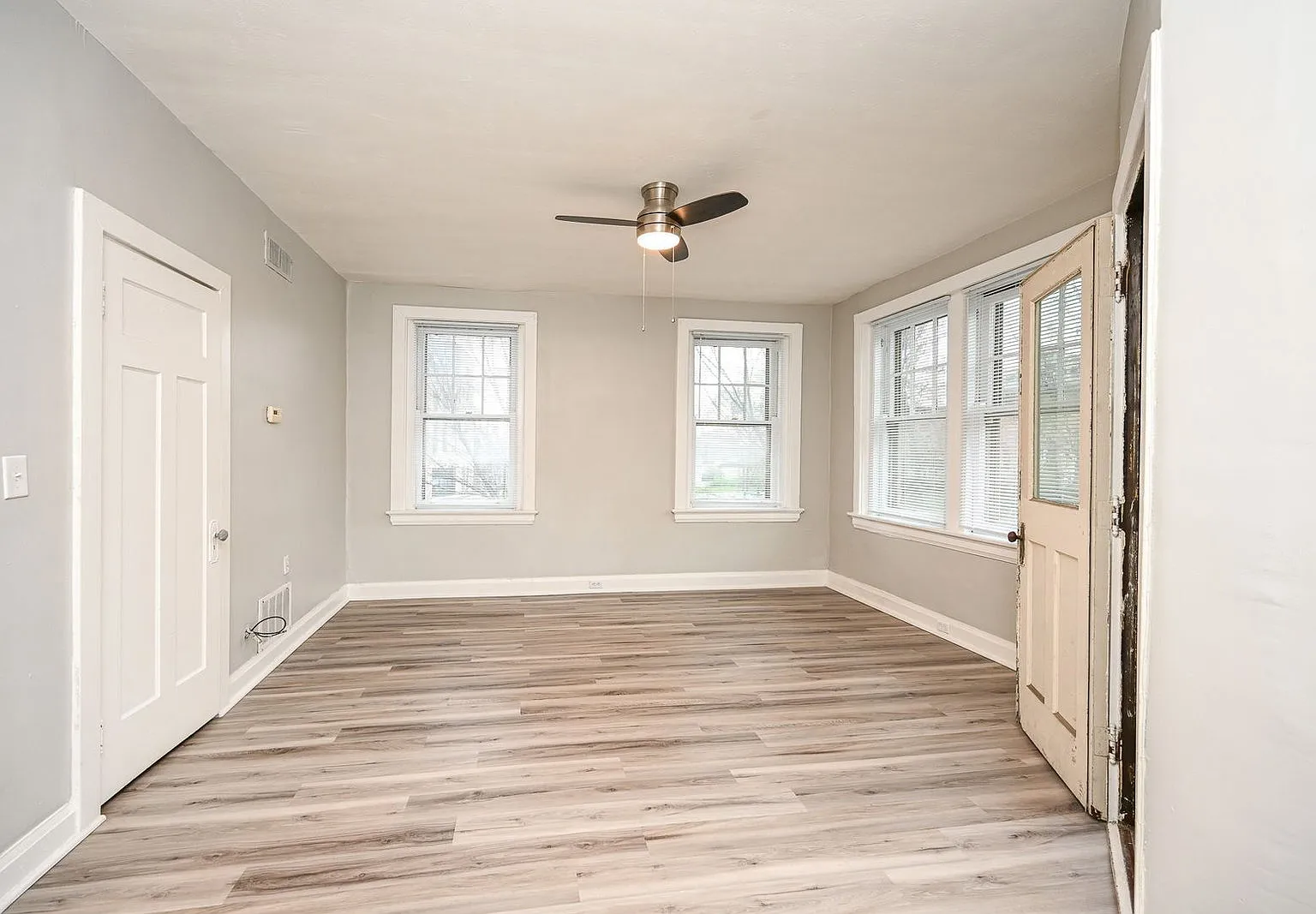 1 bed, 1.0 bath, 675 sqft, $1,275 — Photo 4