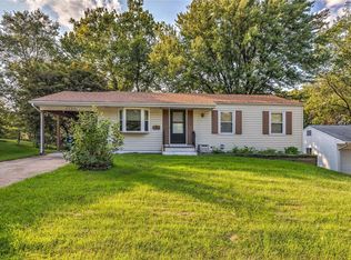 5177 Carey Ln, Hazelwood, MO