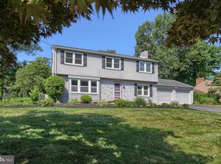 262 Hillcrest Rd, Camp Hill, PA 17011