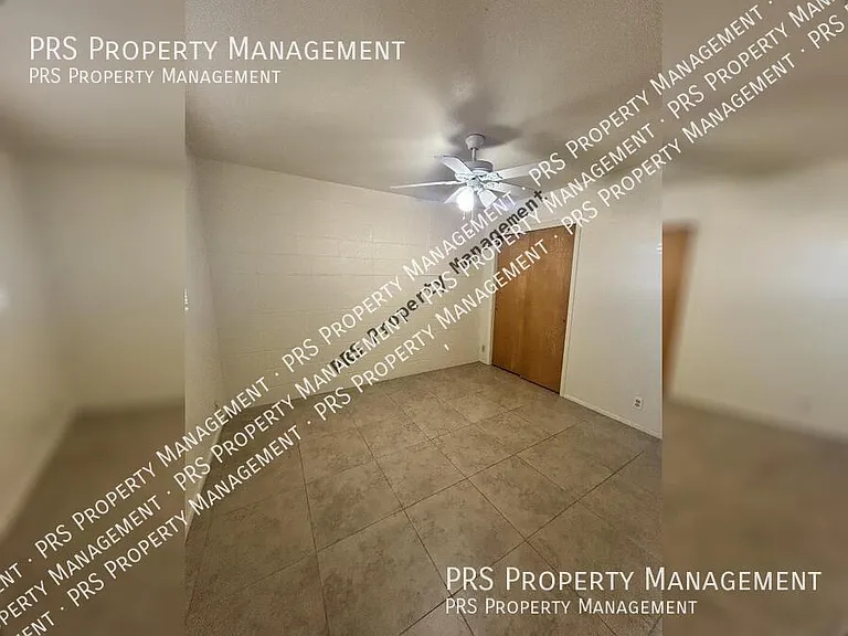 5233 E University Dr #B — Photo 21