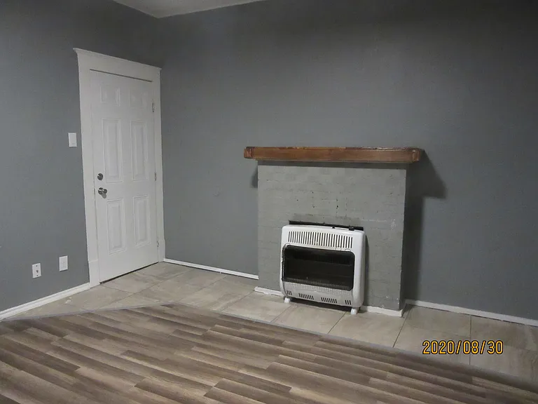 316 Hazel St #B — Photo 17
