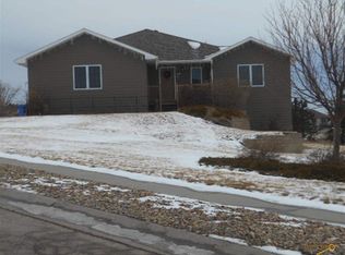 700 Enchantment Rd, Rapid City, SD 57701