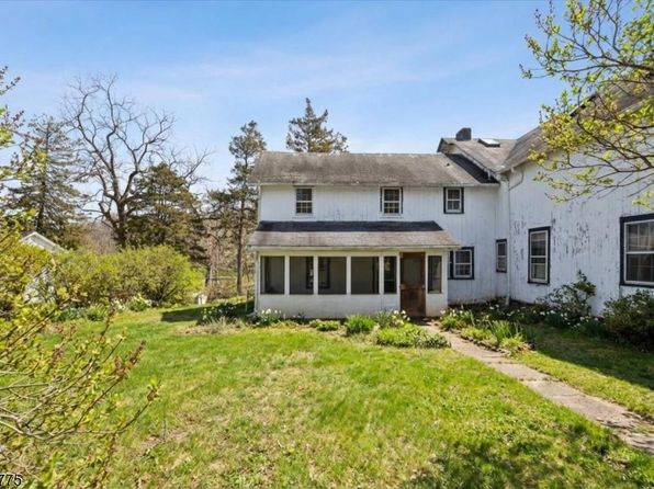 247 Liberty Corner Rd