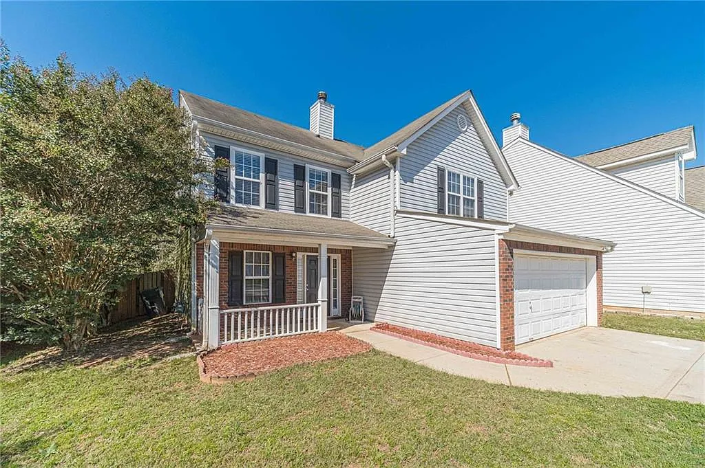 3 bed, 2.5 bath, 1856 sqft, $2,450 — Photo 3