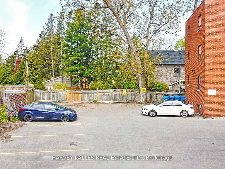 4 Benson Ave #7 — Photo 21