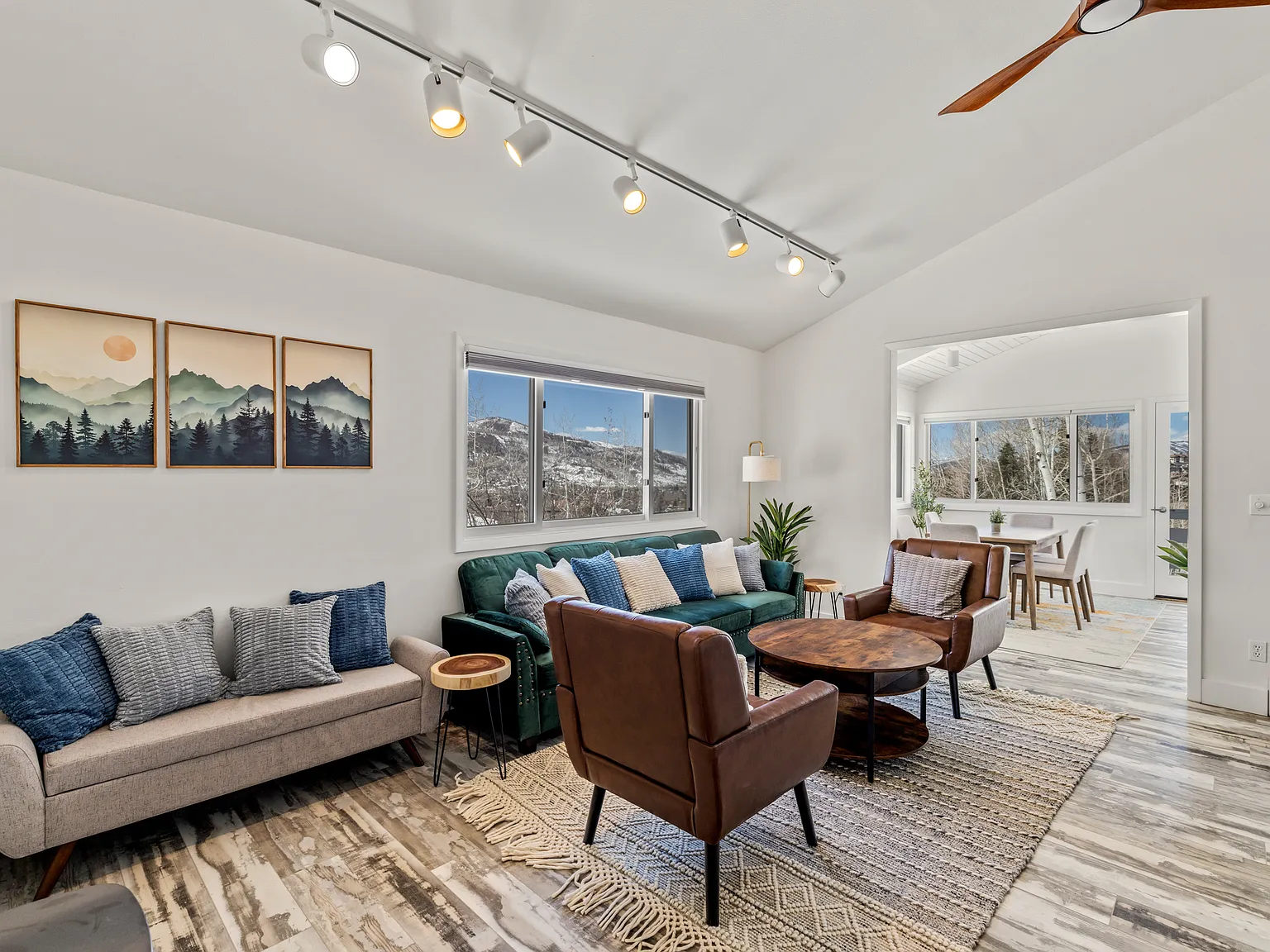 2 bed, 1.5 bath, 1064 sqft, $3,750 — Photo 4