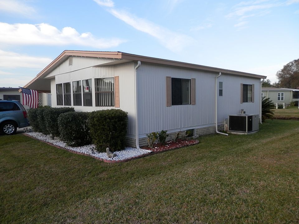 1st image of 163 Lakeview Dr
