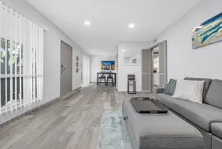 Gaston Uptown Apt - 219 — Photo 2