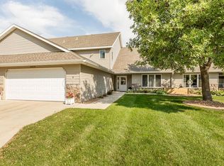 3202 40th Ave S UNIT B, Fargo, ND 58104