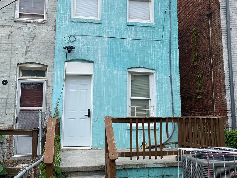 511 N Pulaski St — Photo 22
