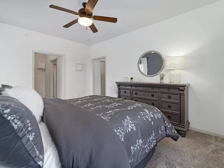 Two Bedroom - 2 Bed / 1 Bath - 928 Sq.Ft.