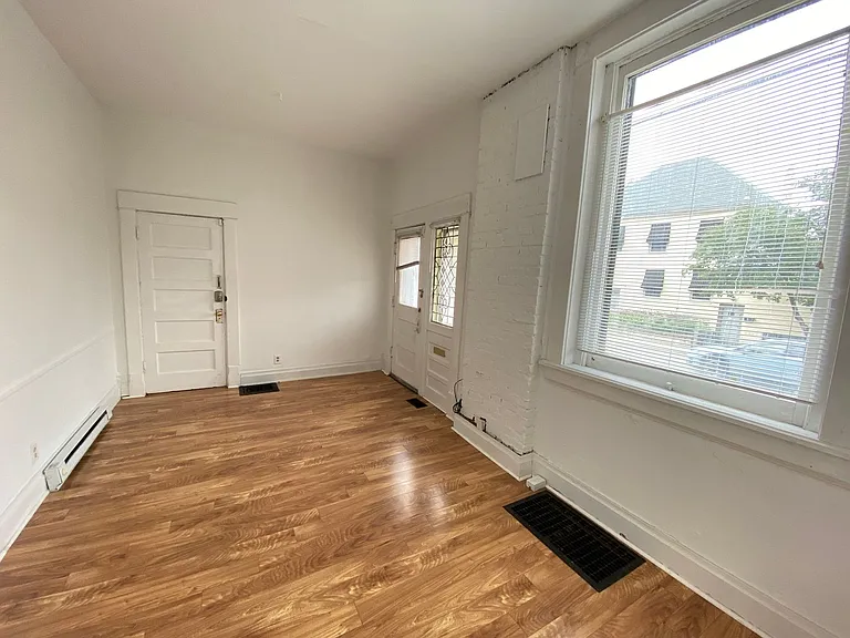 Neil Ave 1260 GW2 — Photo 6
