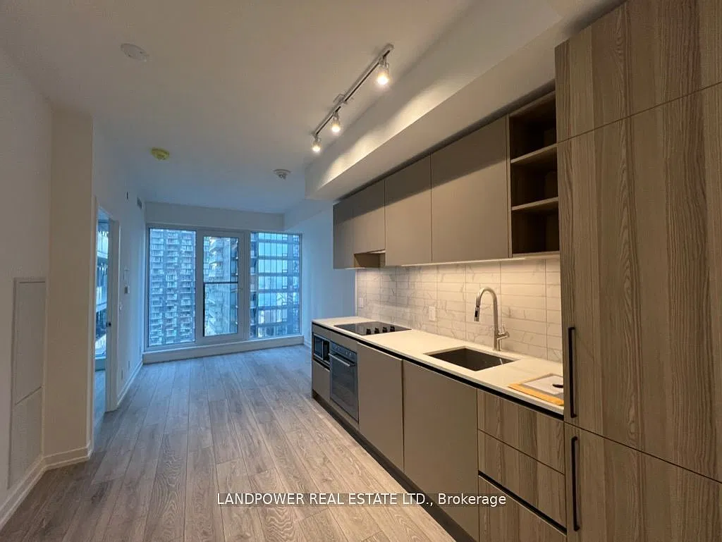 1 bed, $2,300 — Photo 4