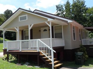 206 3rd Ave, Glencoe, AL 35905