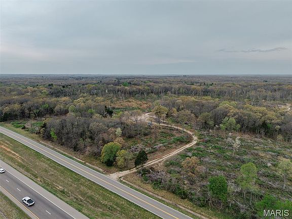 5th image of 188.7 N Service Rd E
