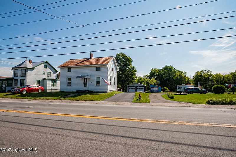 2nd image of 50 E Main Street