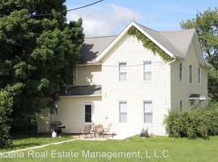 3161 130th St, Riverside, IA 52327