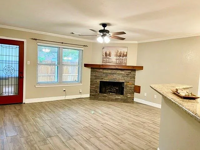 13506 Spring Ct — Photo 6