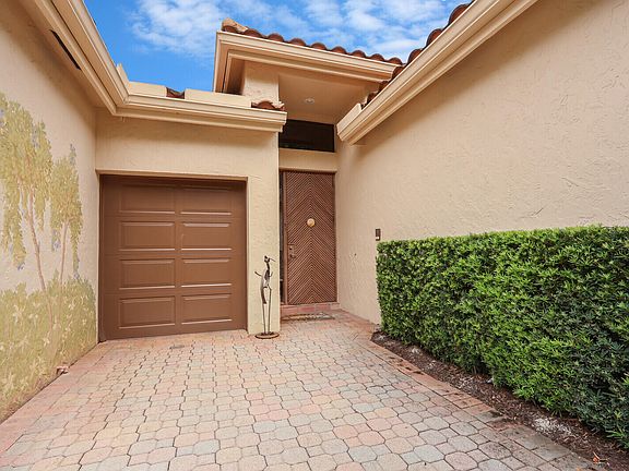4th image of 3755 Toulouse Drive