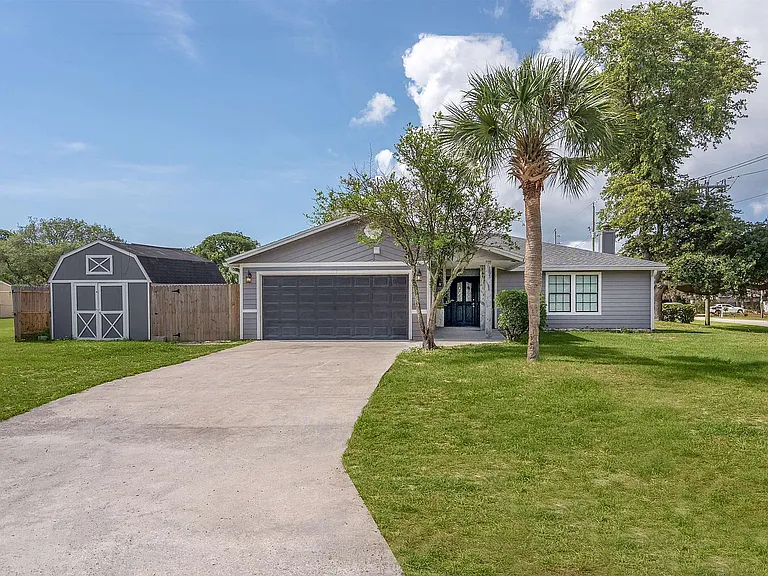 202 Gerona Rd — Photo 20