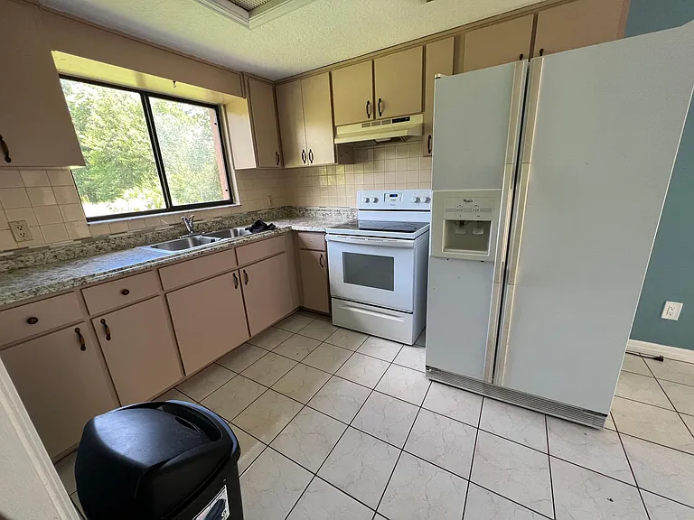 907 Hardwick Ave #B — Photo 15