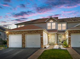 7583 Wellshire Dr, Pickerington, OH