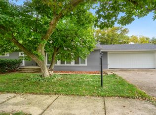 1404 Grenham Pl, Rockford, IL 61107