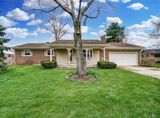 575 Suncrest Dr, Springfield, OH 45503