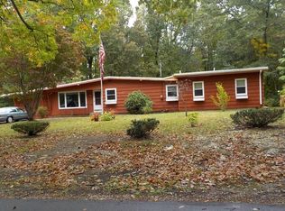 148 West St, Uxbridge, MA 01569