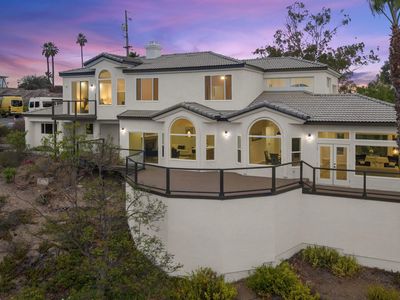 1522 Maxwell Ln, Vista, CA, 92084