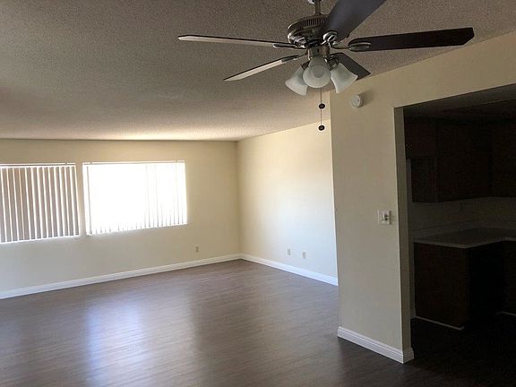 4th image of 2830 W 235th St APT 13