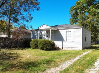 1417 W Webster St, Springfield, MO 65802