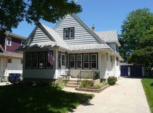 2760 N 61st St, Milwaukee, WI