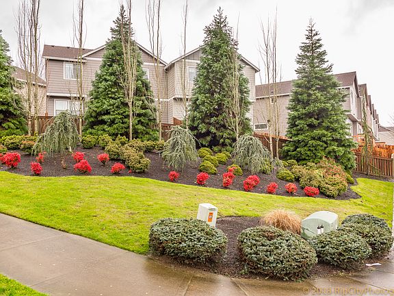 Entrance to Pioneer Canyon.