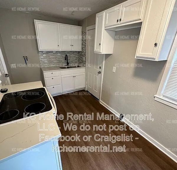 4031 Wabash Ave — Photo 3
