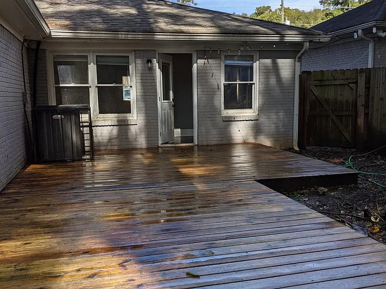 2931 Glenwood Ave SE — Photo 19