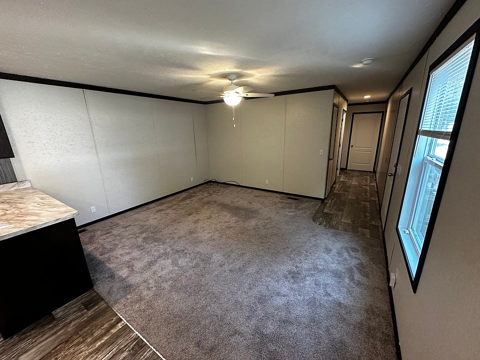 2nd image of 4981 Lumberman Ln #339